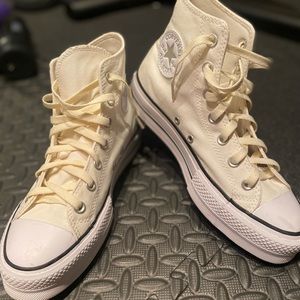 Converse Chuck Taylor All Star Lift Platform